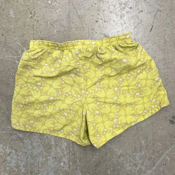 Patagonia Shorts Womens Medium Yellow Floral Barely Baggies 57058 No Liner AOP - Picture 14 of 16